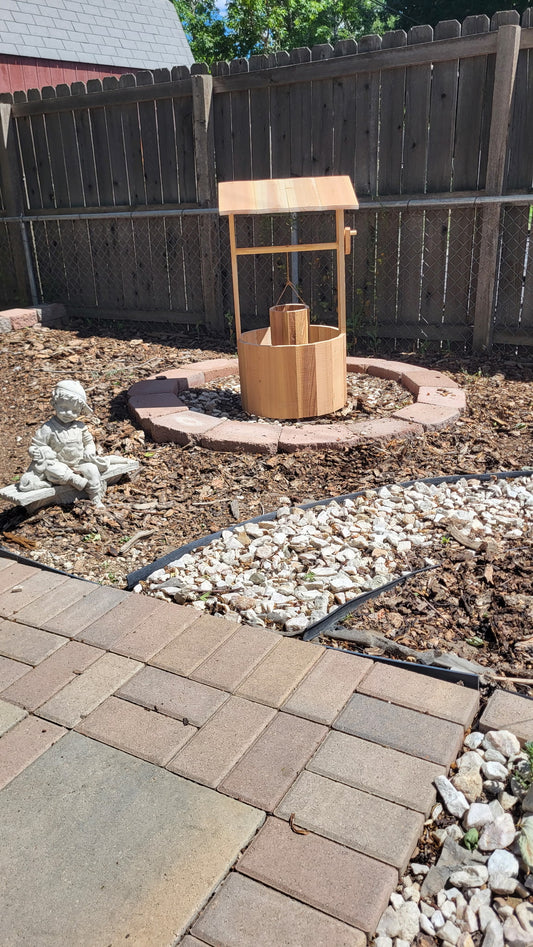 Cedar Working Wishing Well Planter, Rustic Wooden Garden Décor, Farmhouse Outdoor Flower Pot and Yard Ornament