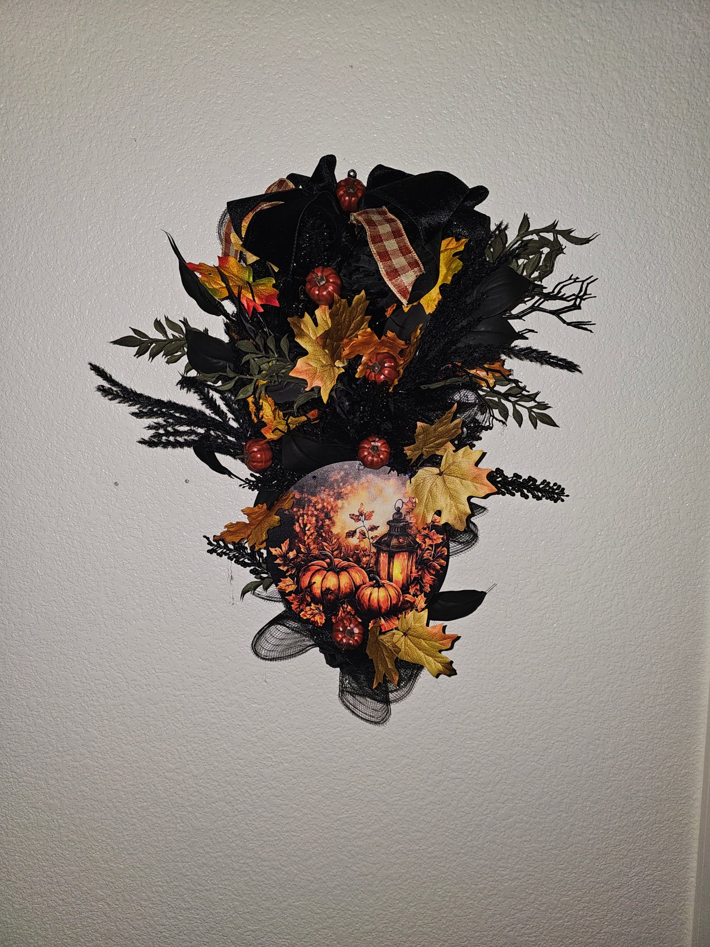 Fall Swag Wreath with Pumpkins, Lantern & Fairy Lights | Rustic Farmhouse Door Décor for Autumn, Harvest and Thanksgiving