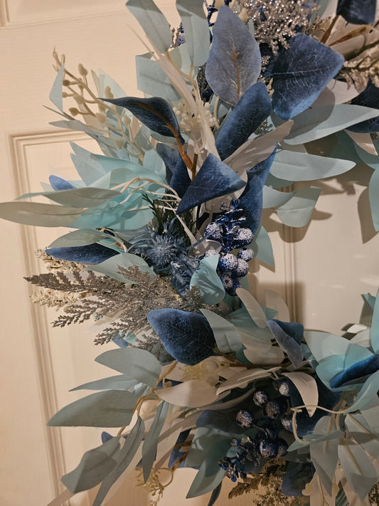 Winter Wreath with Blue and Silver Accents, Frosted Holiday Door Wreath, Elegant Seasonal Decor with Berries