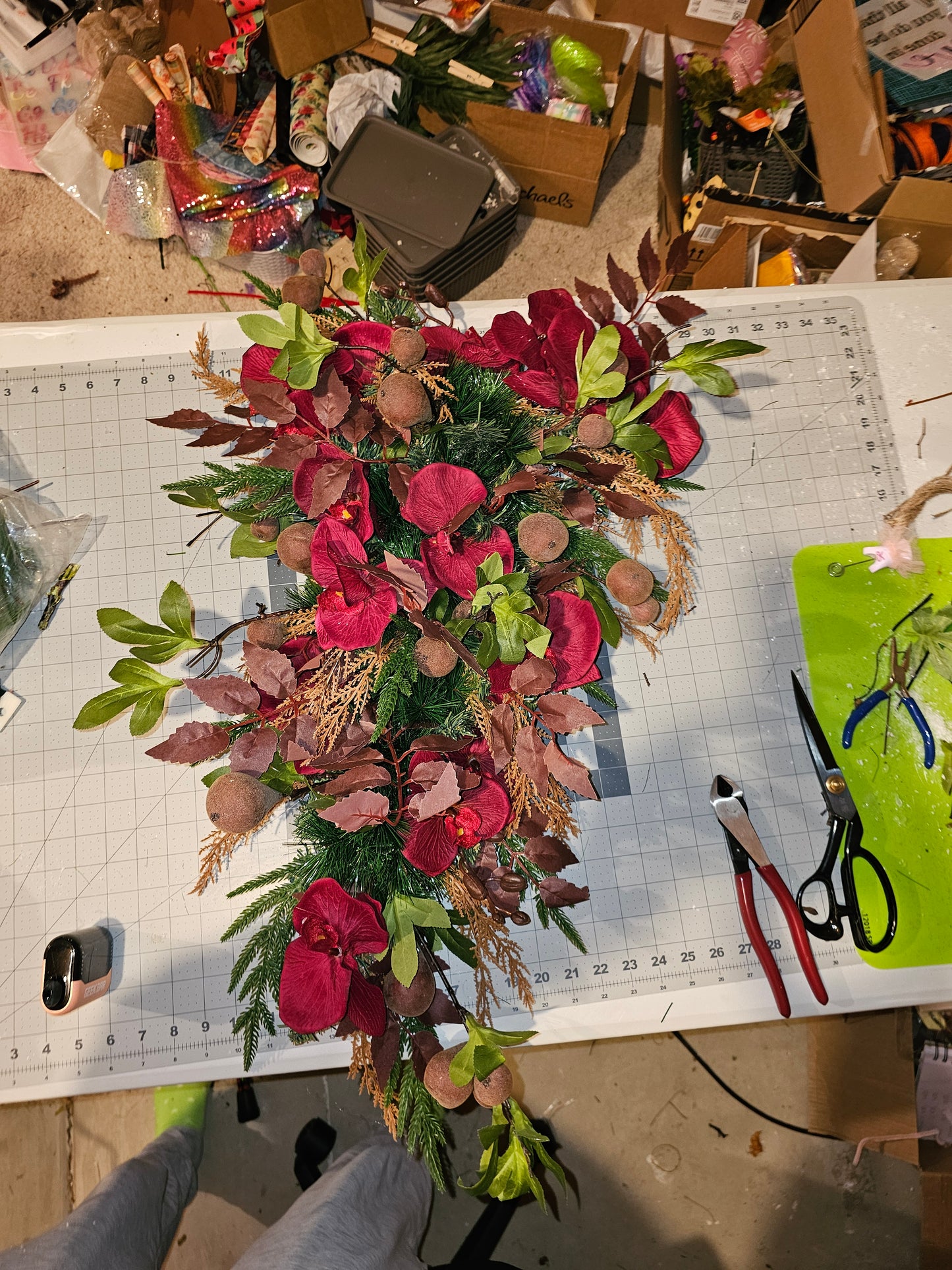 33" Holiday Swag with Burgundy Florals and Figs, Rustic Farmhouse Winter Door Decor, Christmas Teardrop Swag
