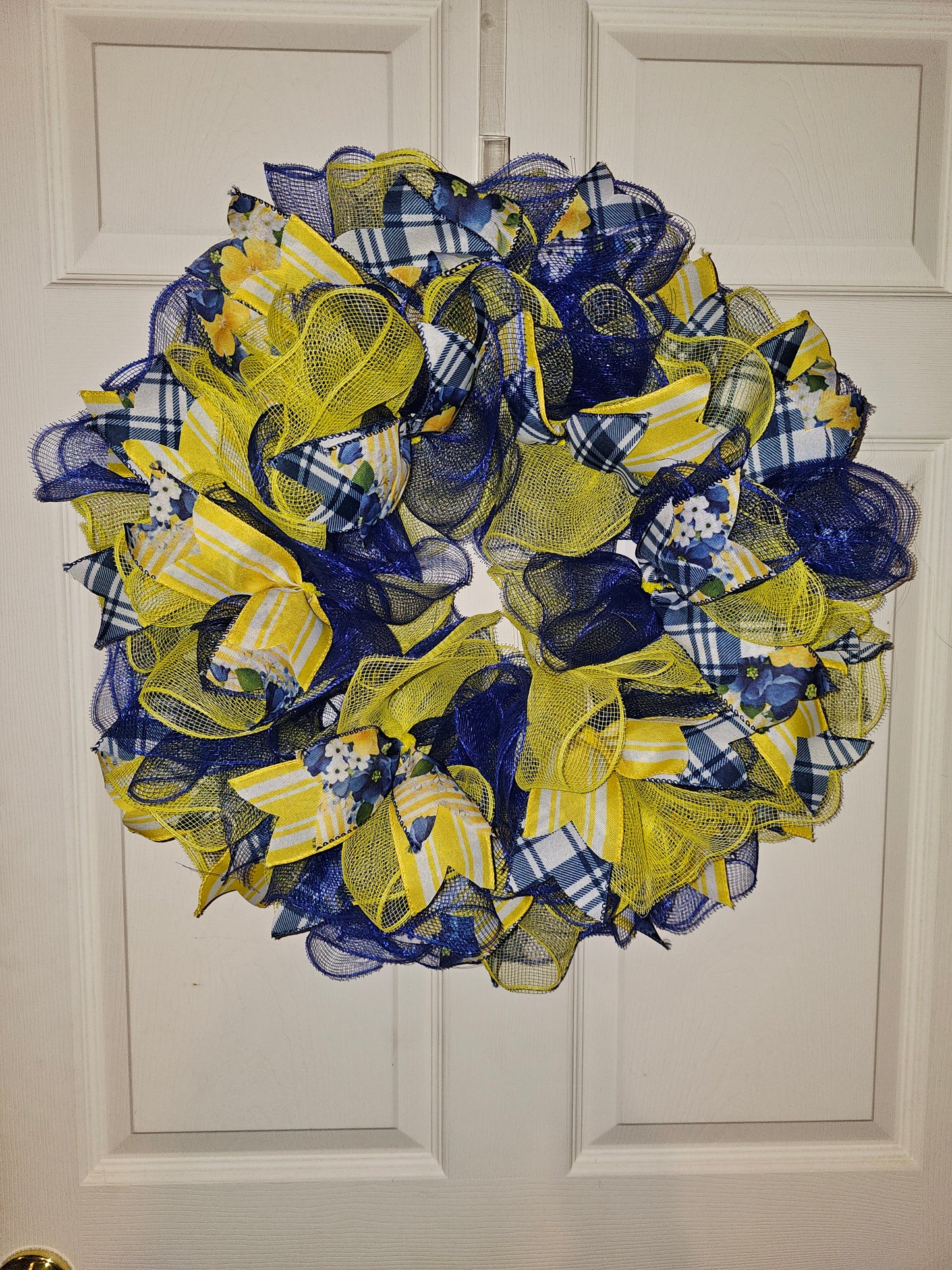 Blue & Yellow Spring Mesh Wreath – Plaid & Floral Front Door Decor – Handmade Everyday Wreath