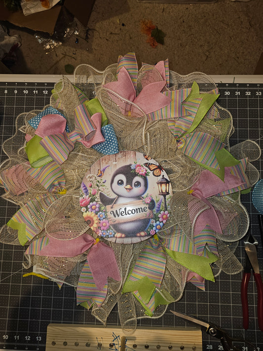 Penguin Welcome Mesh Wreath