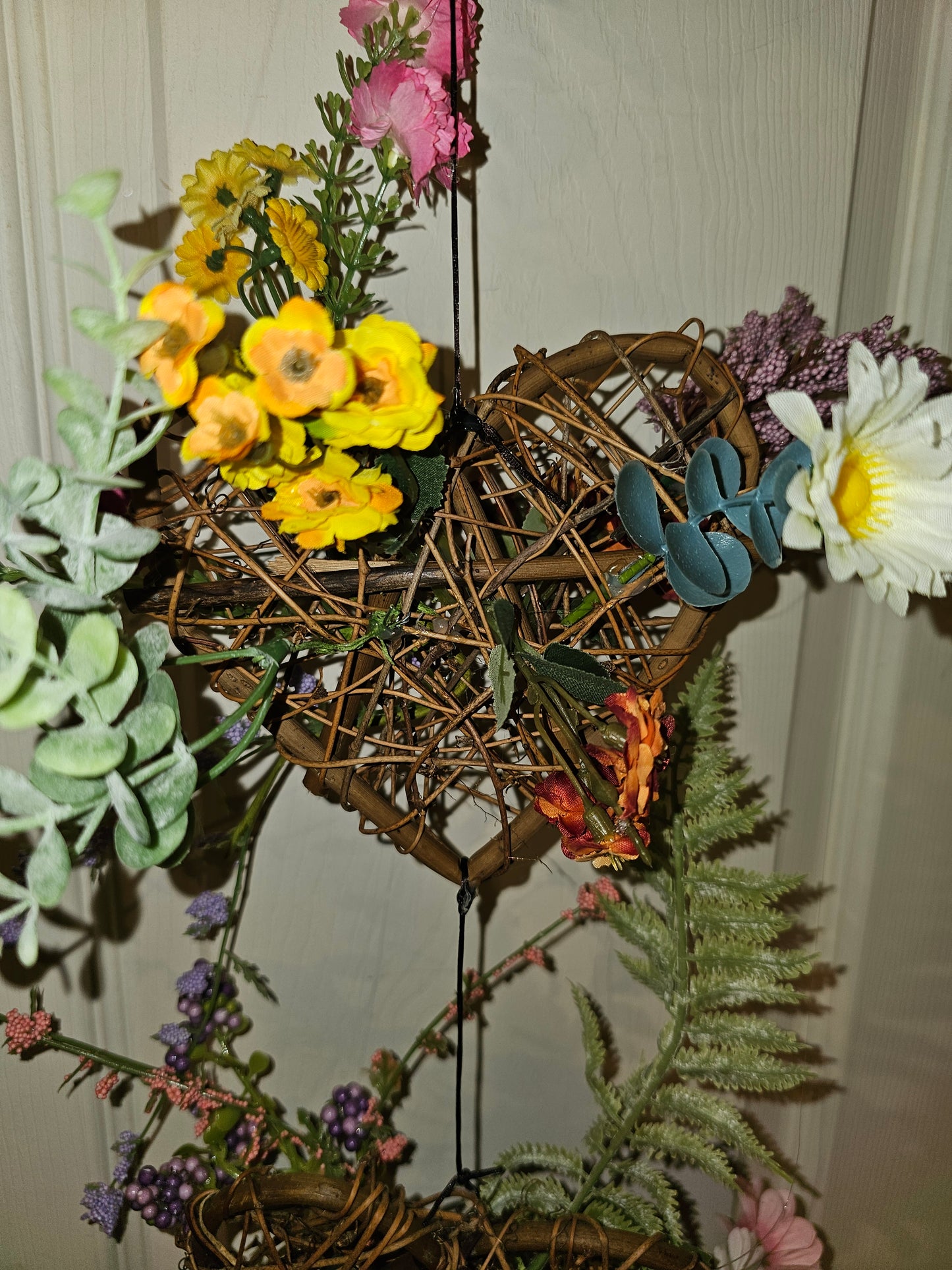 Triple Mini Floral Heart Basket Wall Hanging